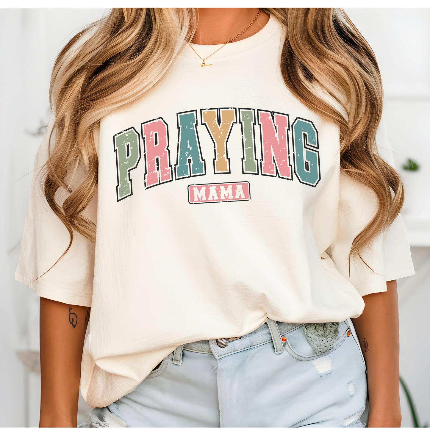 Praying Mama Tee