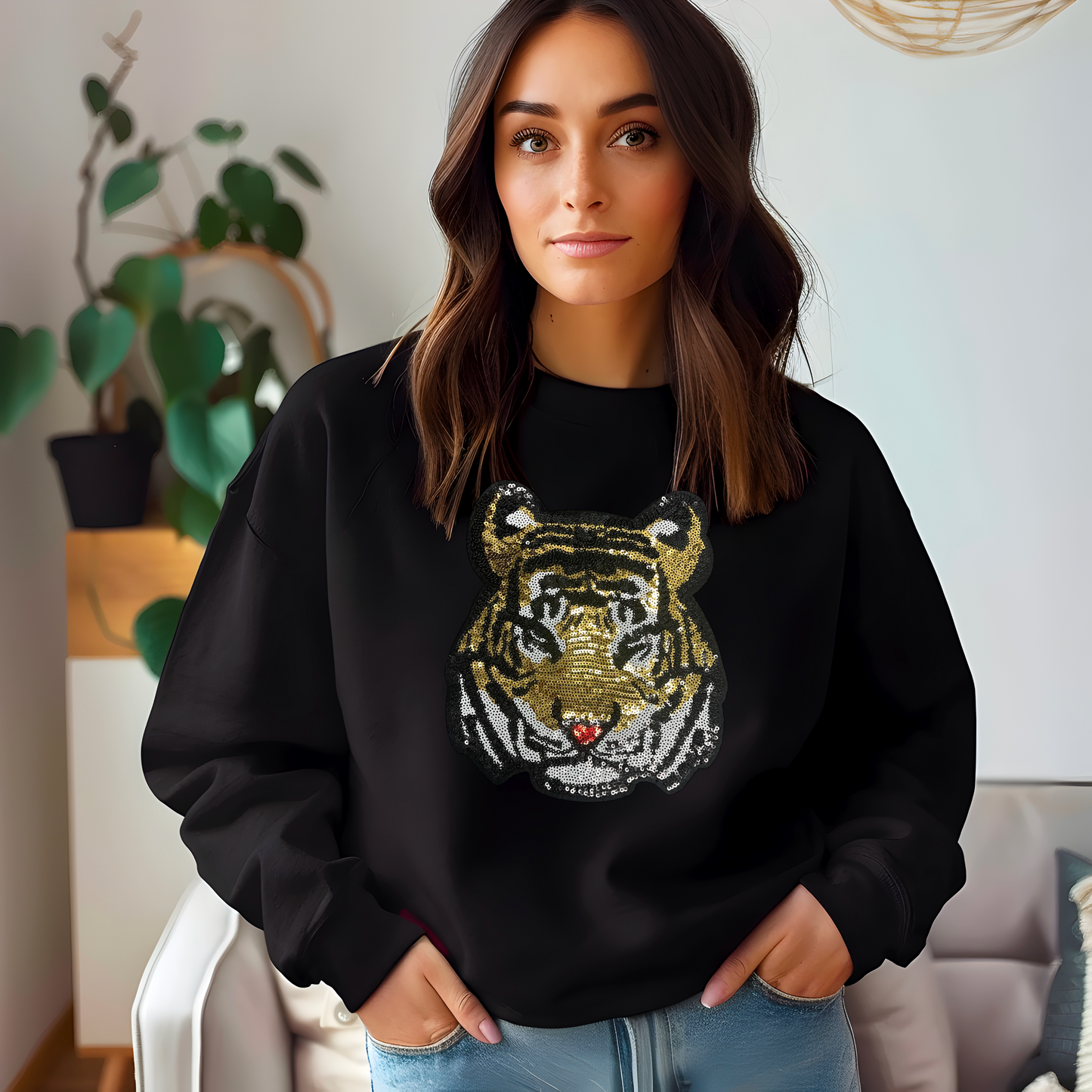 Women’s Sequin Tiger Sweatshirt